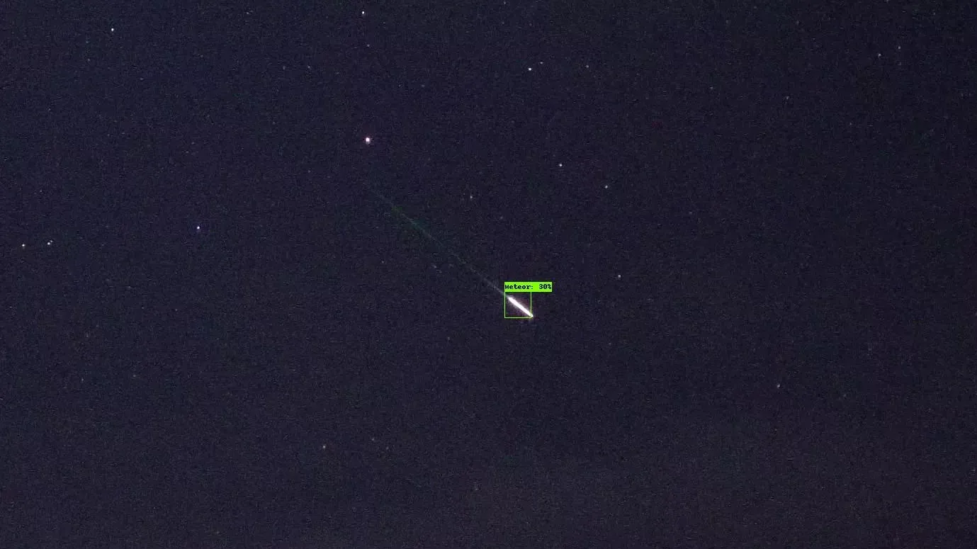 KI erkennt Meteor